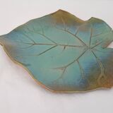 Ceramic Dish Vine Leaf Signature to identify X Luc (40cm)