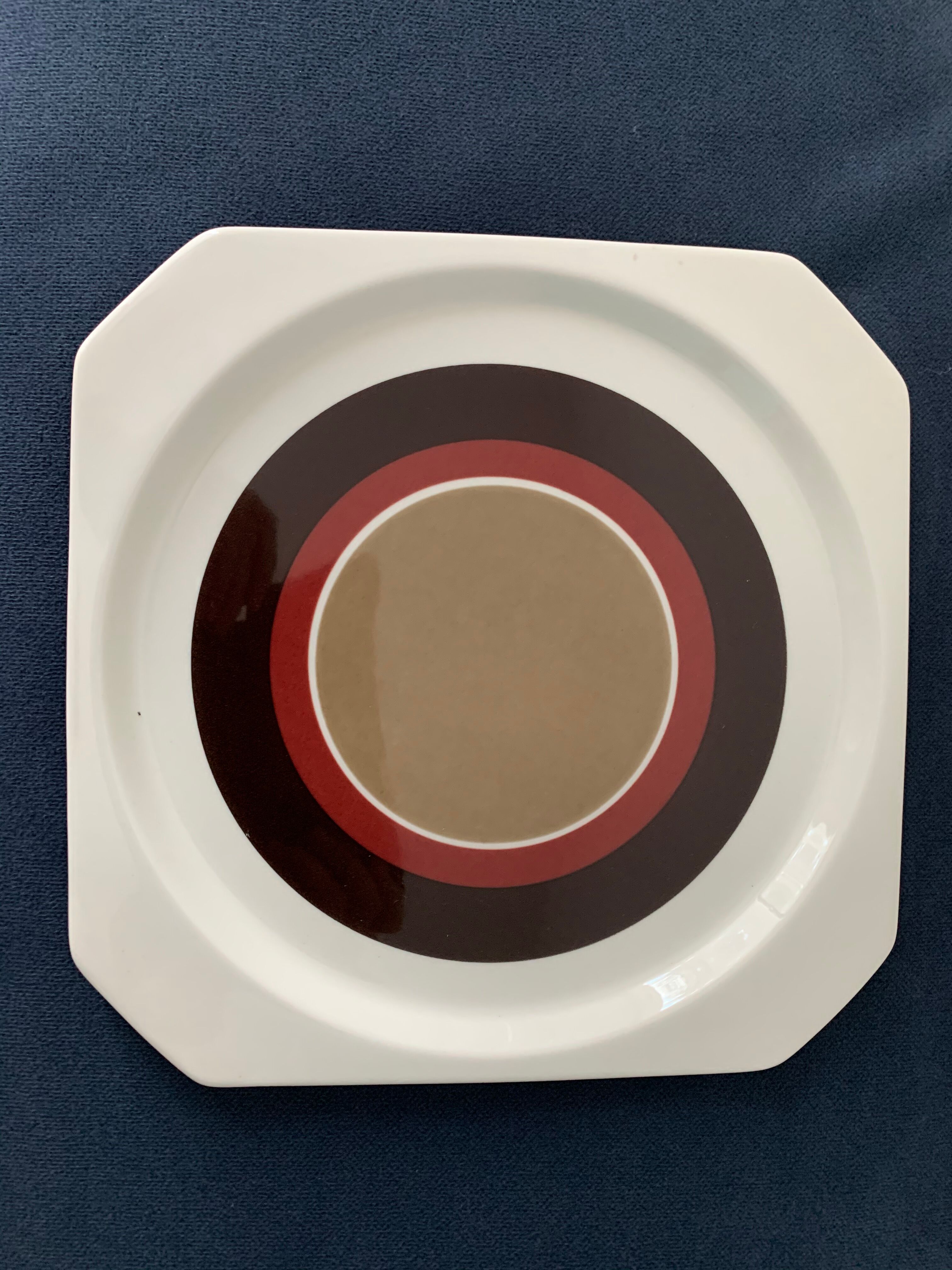 Service 4 people Avant Garde de Villeroy and Boch 1970