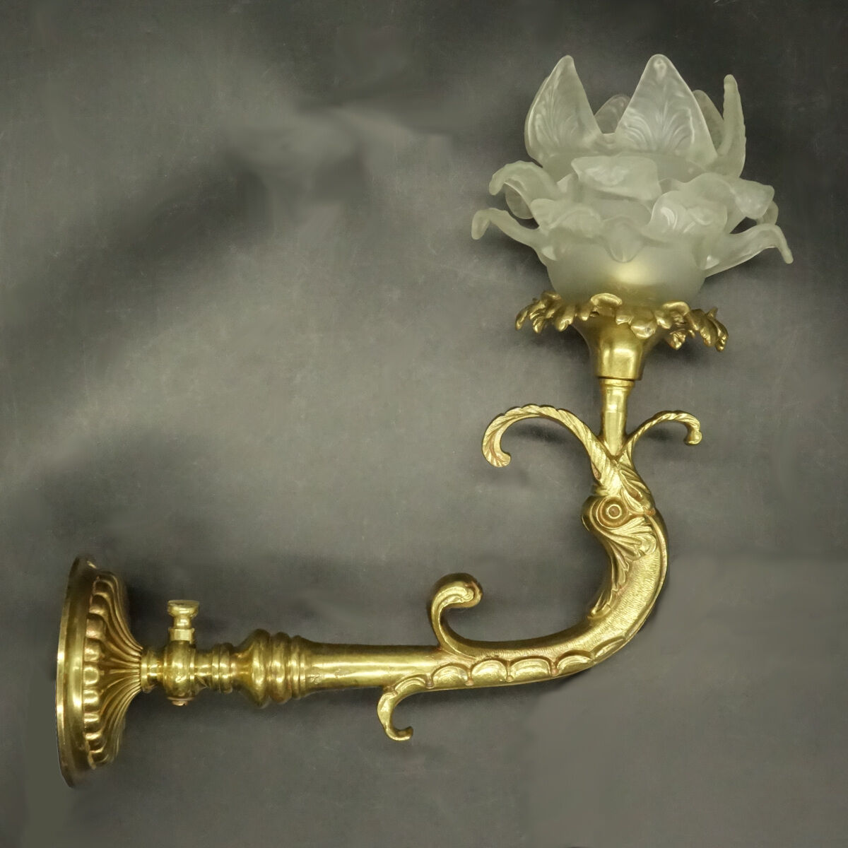 Applies to the dauphin Louis XIV style late nineteenth