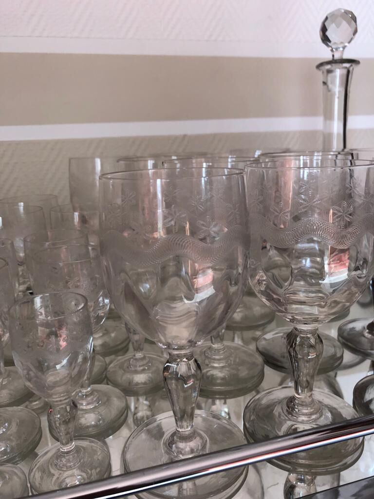 Services de verres de différentes tailles