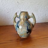 Stoneware vase with handle