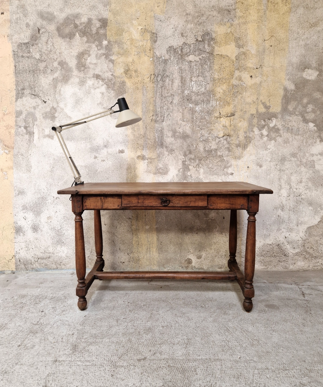 Campaign office table