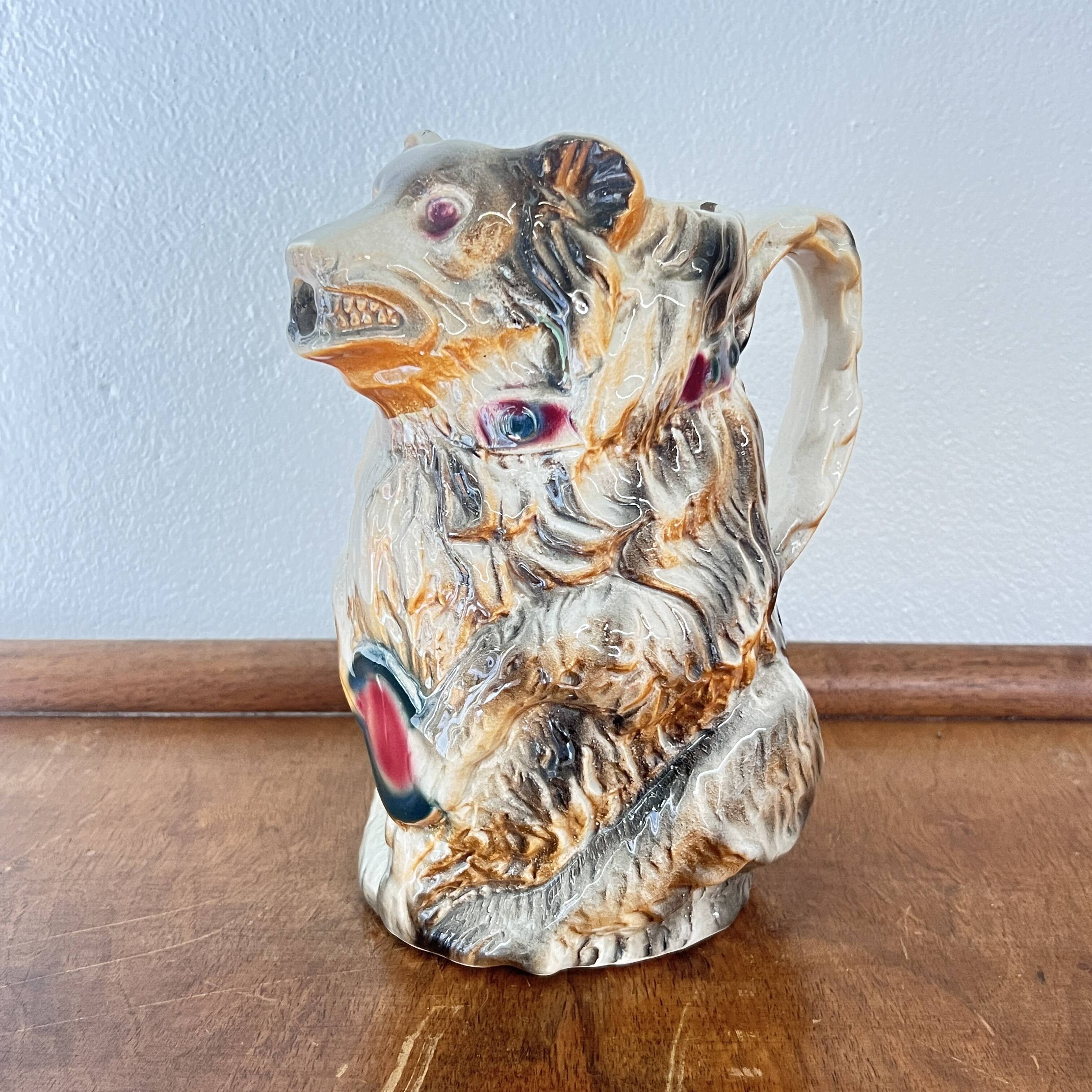 Tambourine bear slushie pitcher