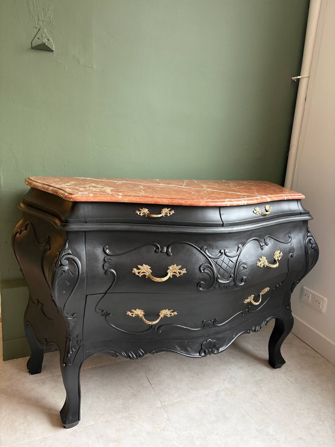 Restored black Louis XV chest of drawers