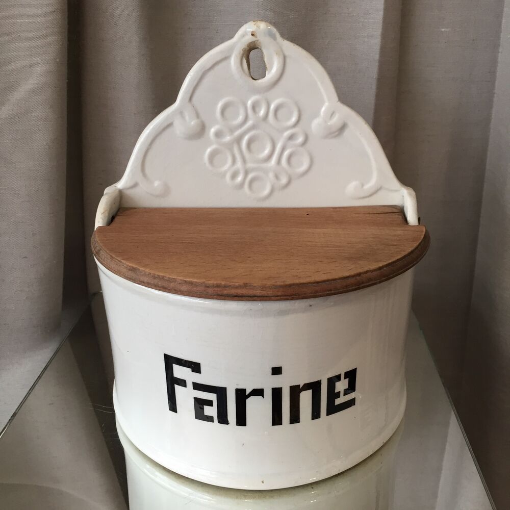 White flour pot wood lid