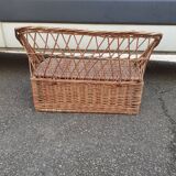 Wicker children's bench