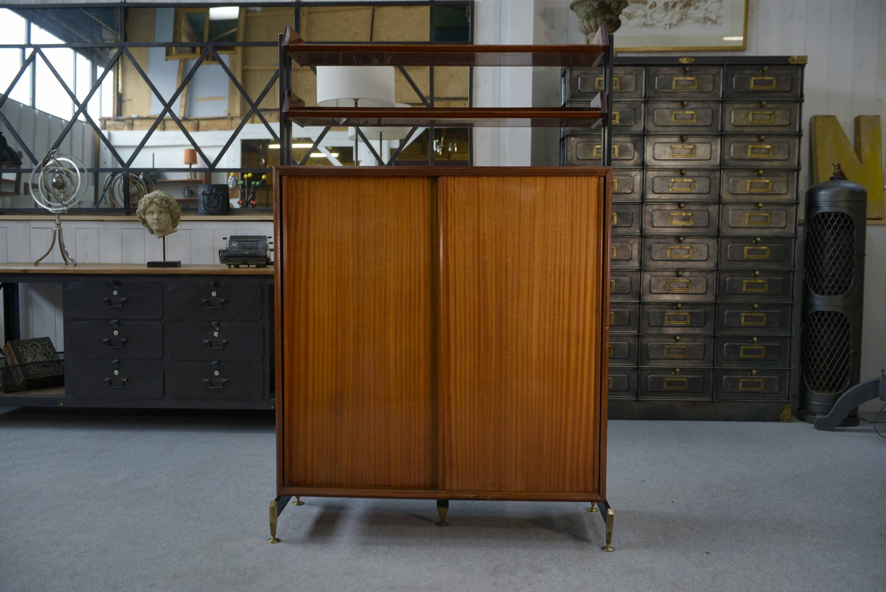 Minimalist shelving unit by Antonio Ferretti Milano 1960’s