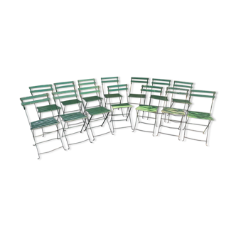 14 chaises pliantes de jardin