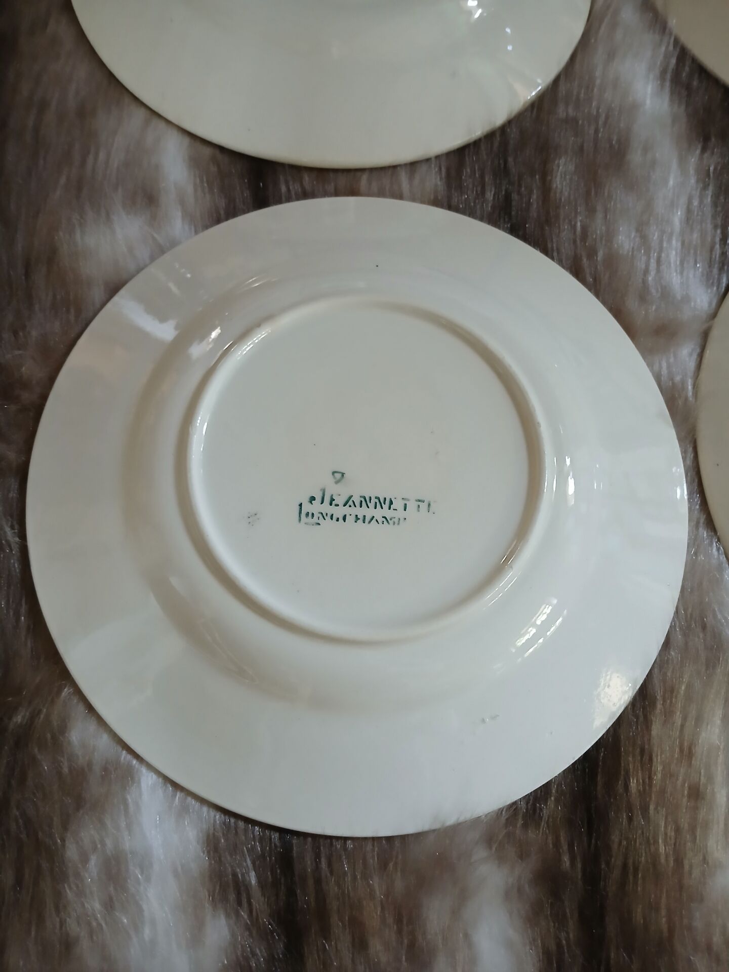 4 antique Longchamp dessert plates