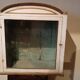 Vitrine en bois laqué et doré du 18ème siècle