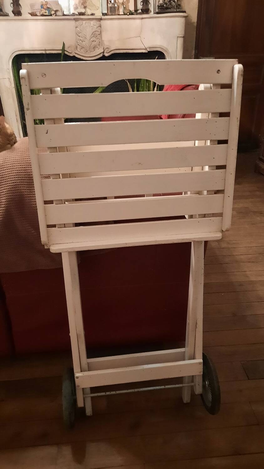 Garden trolley on wheels