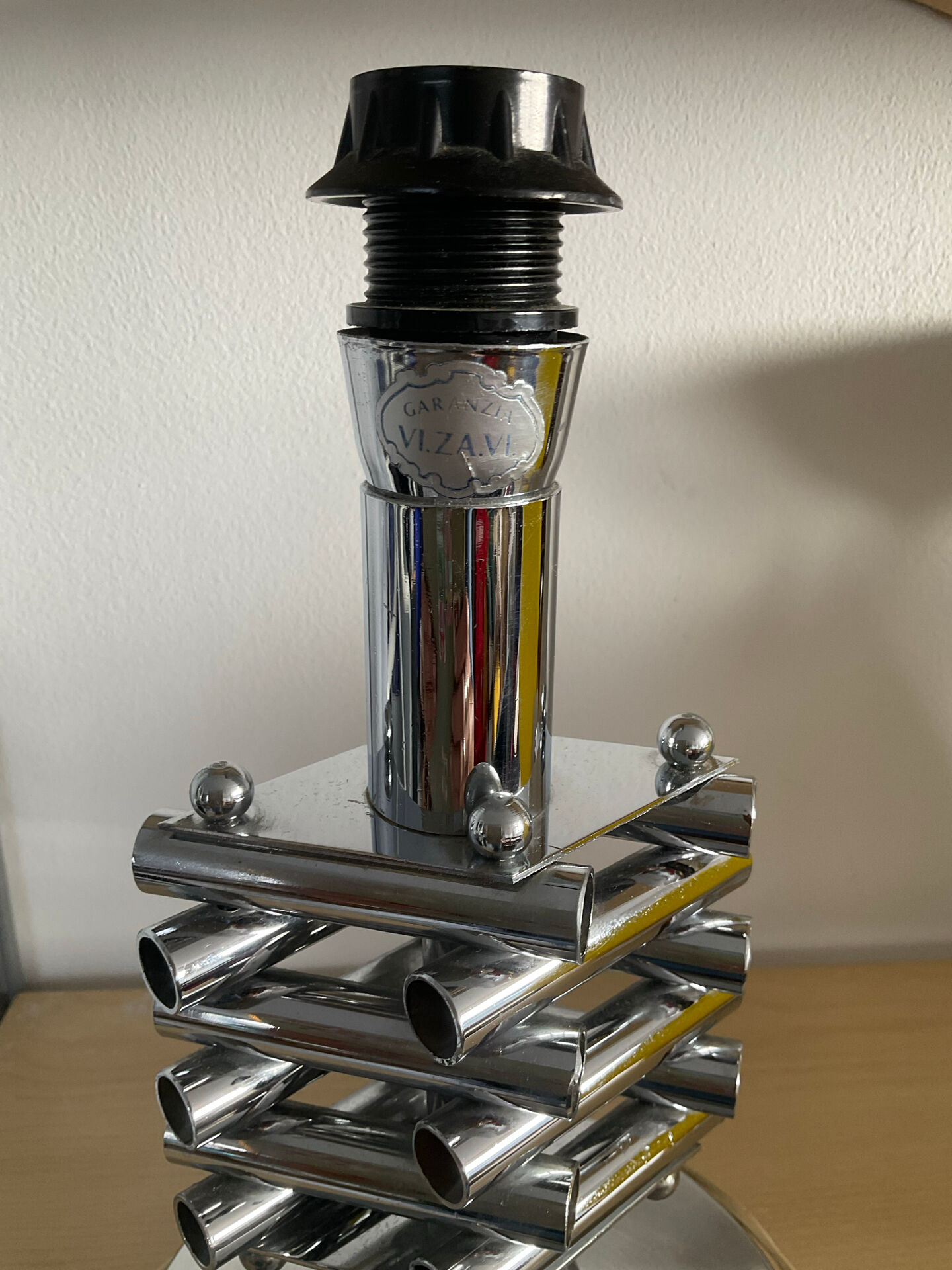 1970s Italian chrome metal lamp base