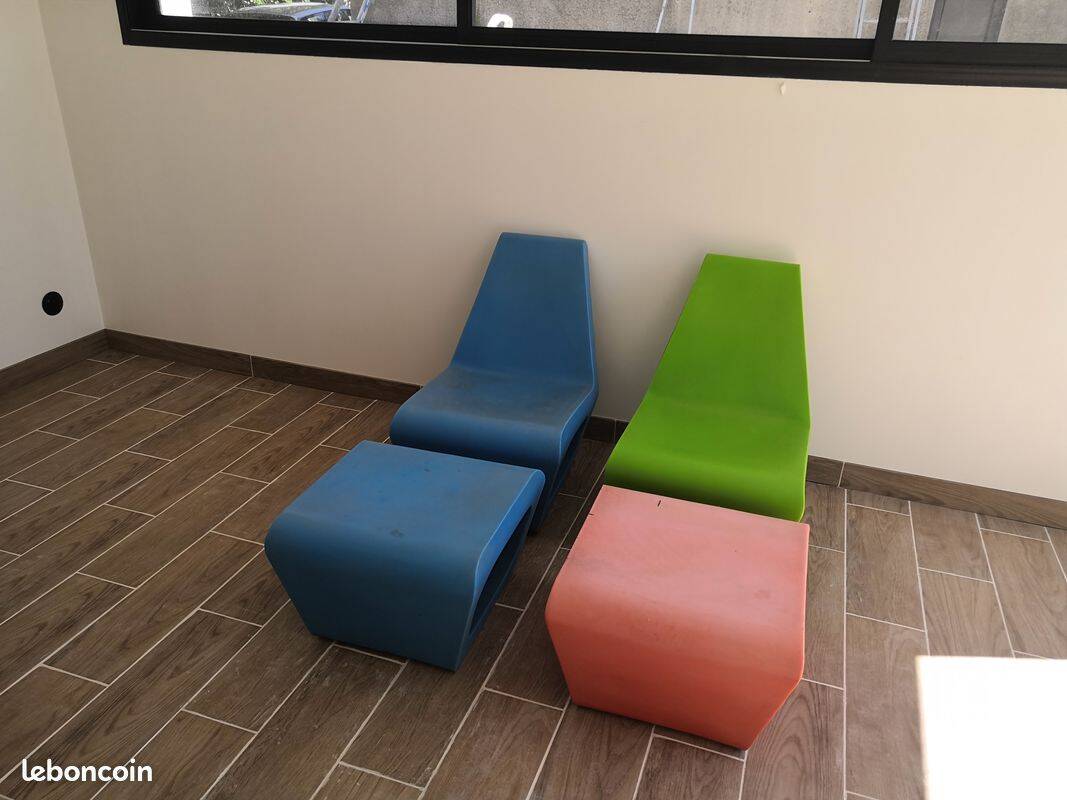 2 armchairs and 2 ottomans by Wiel Arets for Quinze & Milan vintage