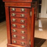 Wellington chest of drawers