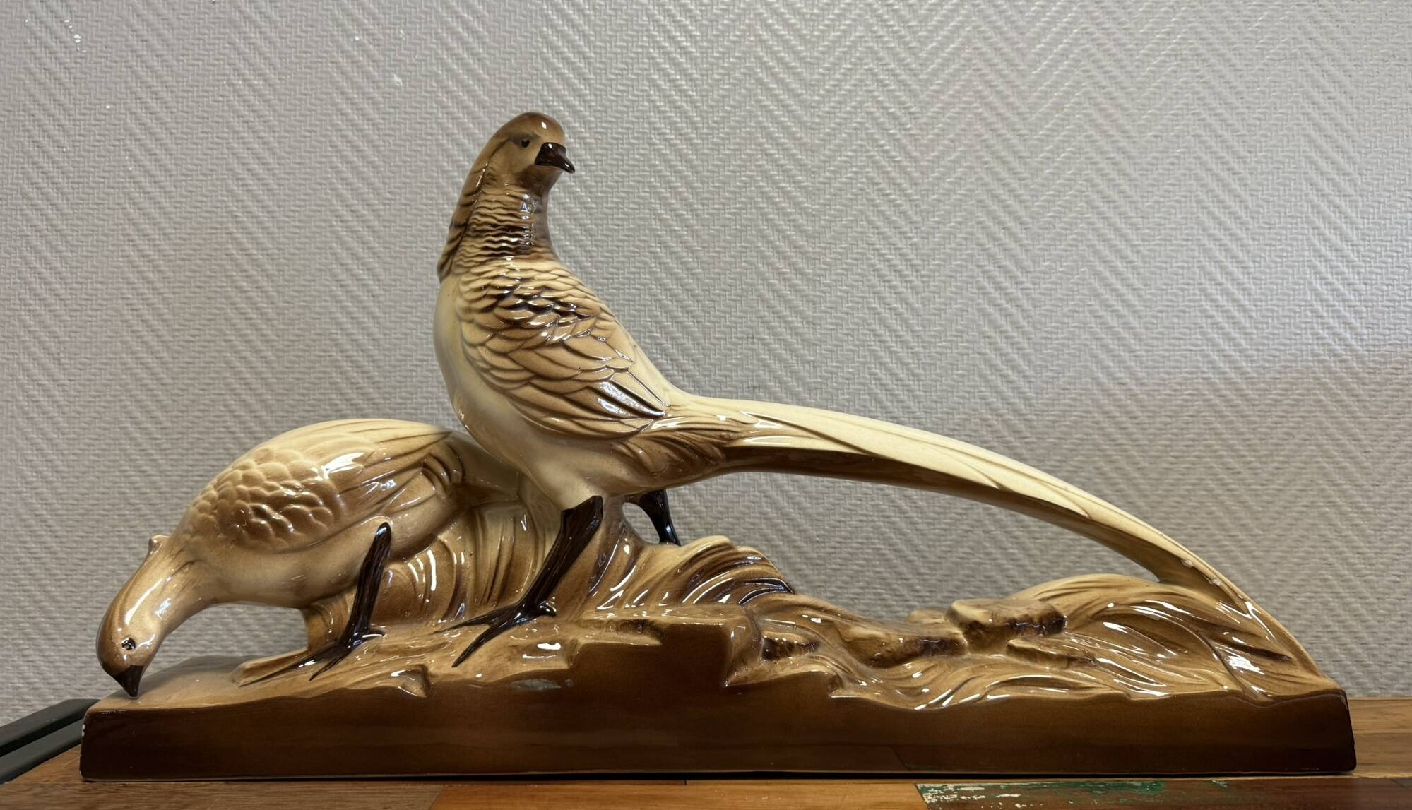 Pair of golden pheasants from the Art Deco period in brown glazed ceramic