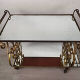 Golden rolling bar service