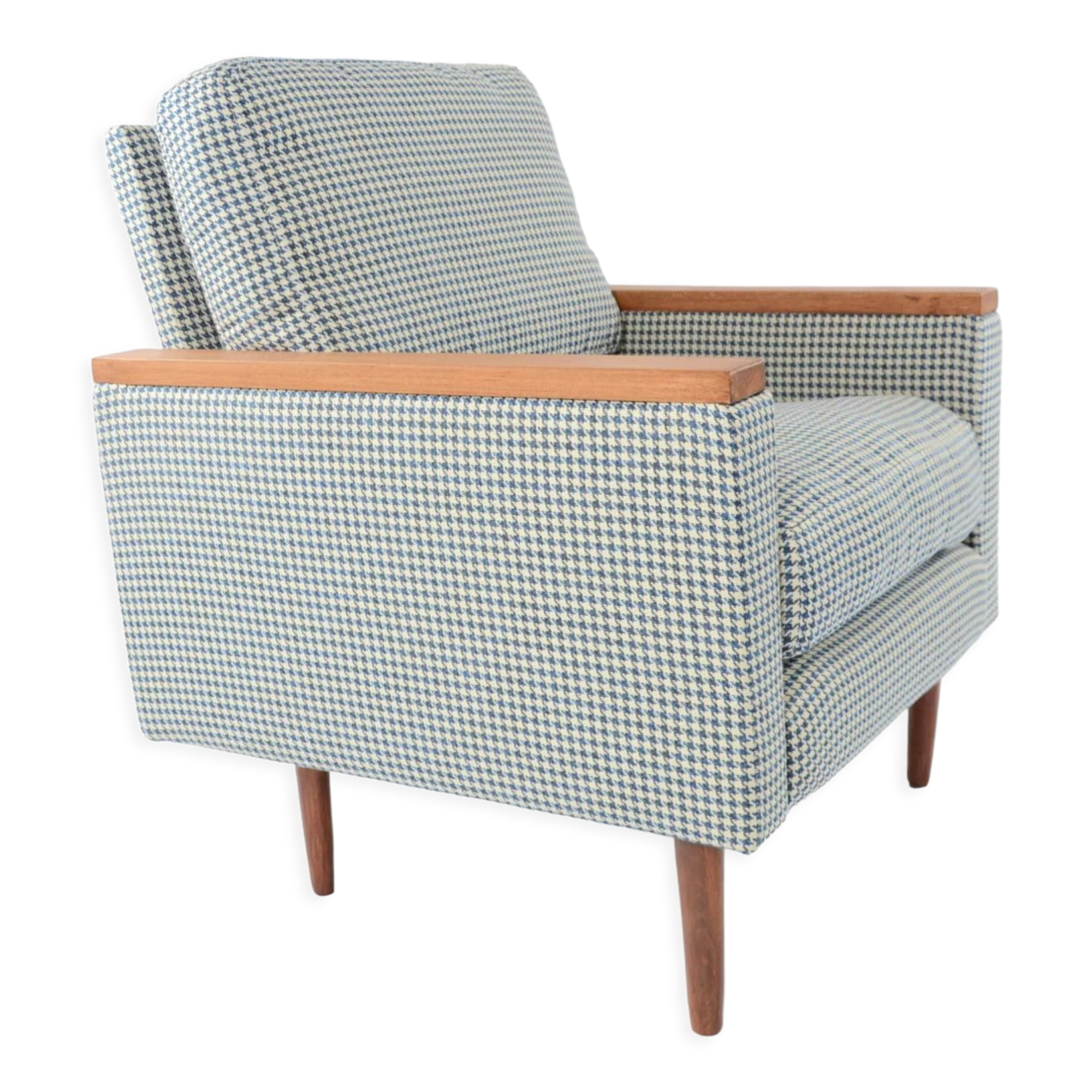 Cube armchair blue houndstooth