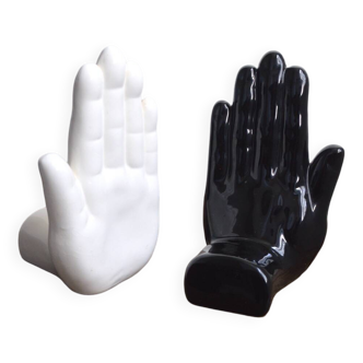 Hands bookends