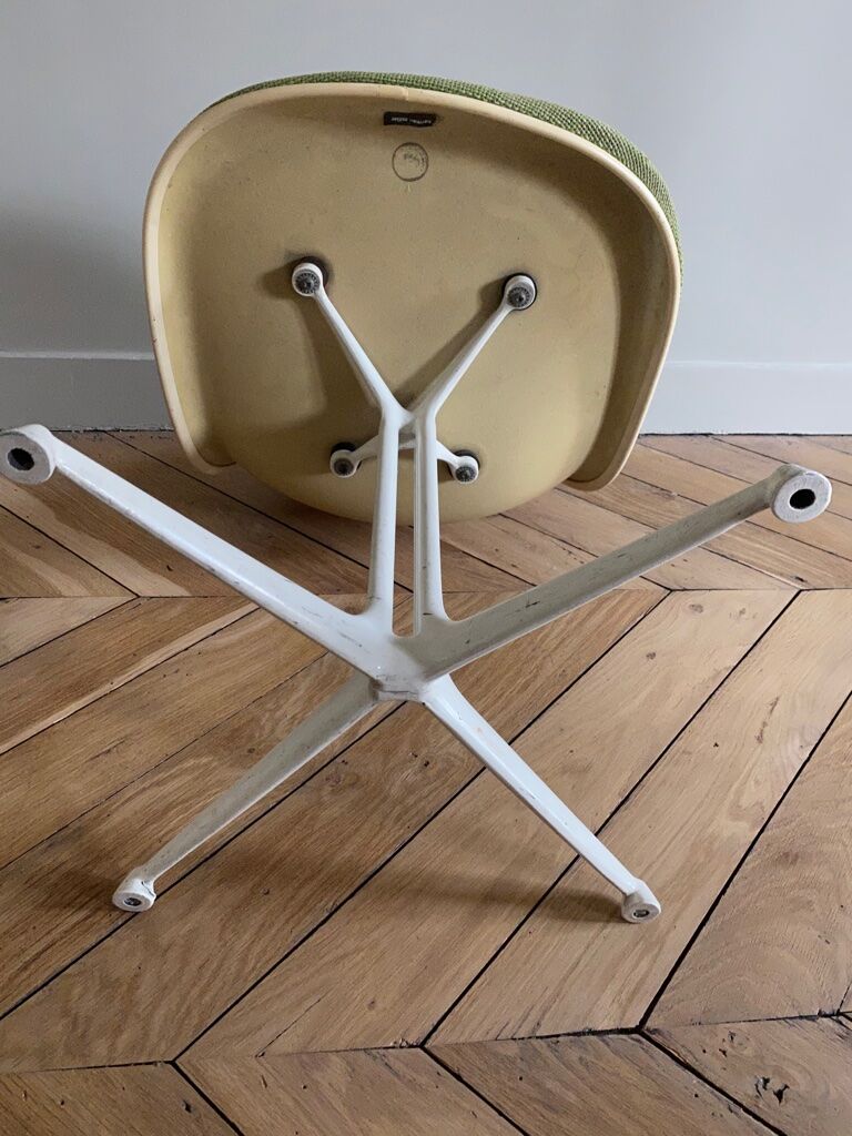 Lafonda chair by Charles et Ray Eames