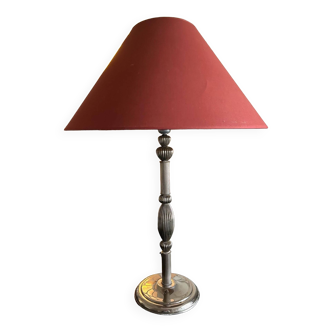 Striated metal lamp