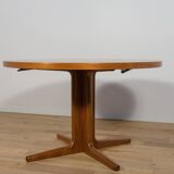 Mid-Century Round Teak Extendable Dining Table from Vejle Mobelfabrik