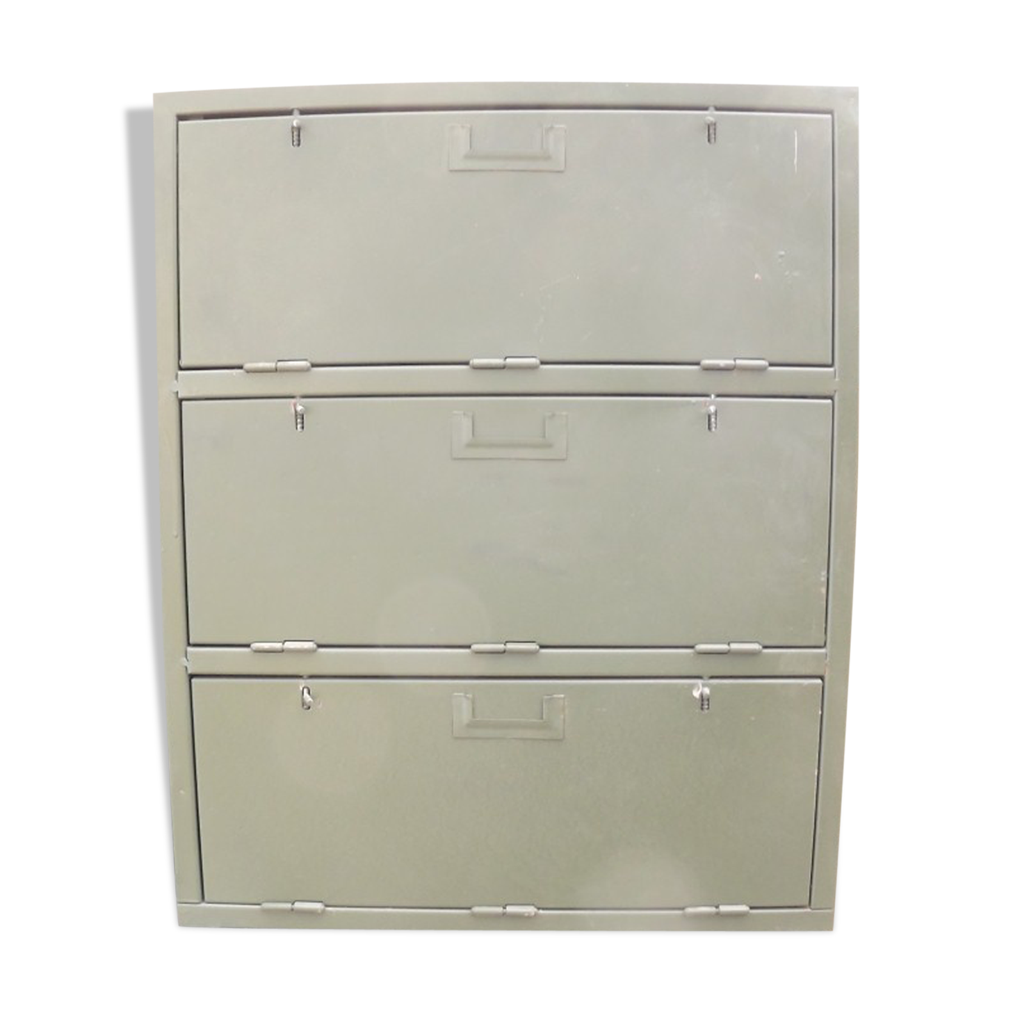 Furniture locker in iron
