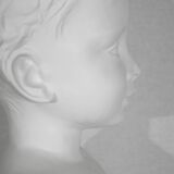 Children's bust in biscuit of limoges – early twentieth century