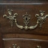 Provincial chest of drawers in solid walnut xviii century