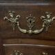 Commode provinciale en noyer massif xviii siècle