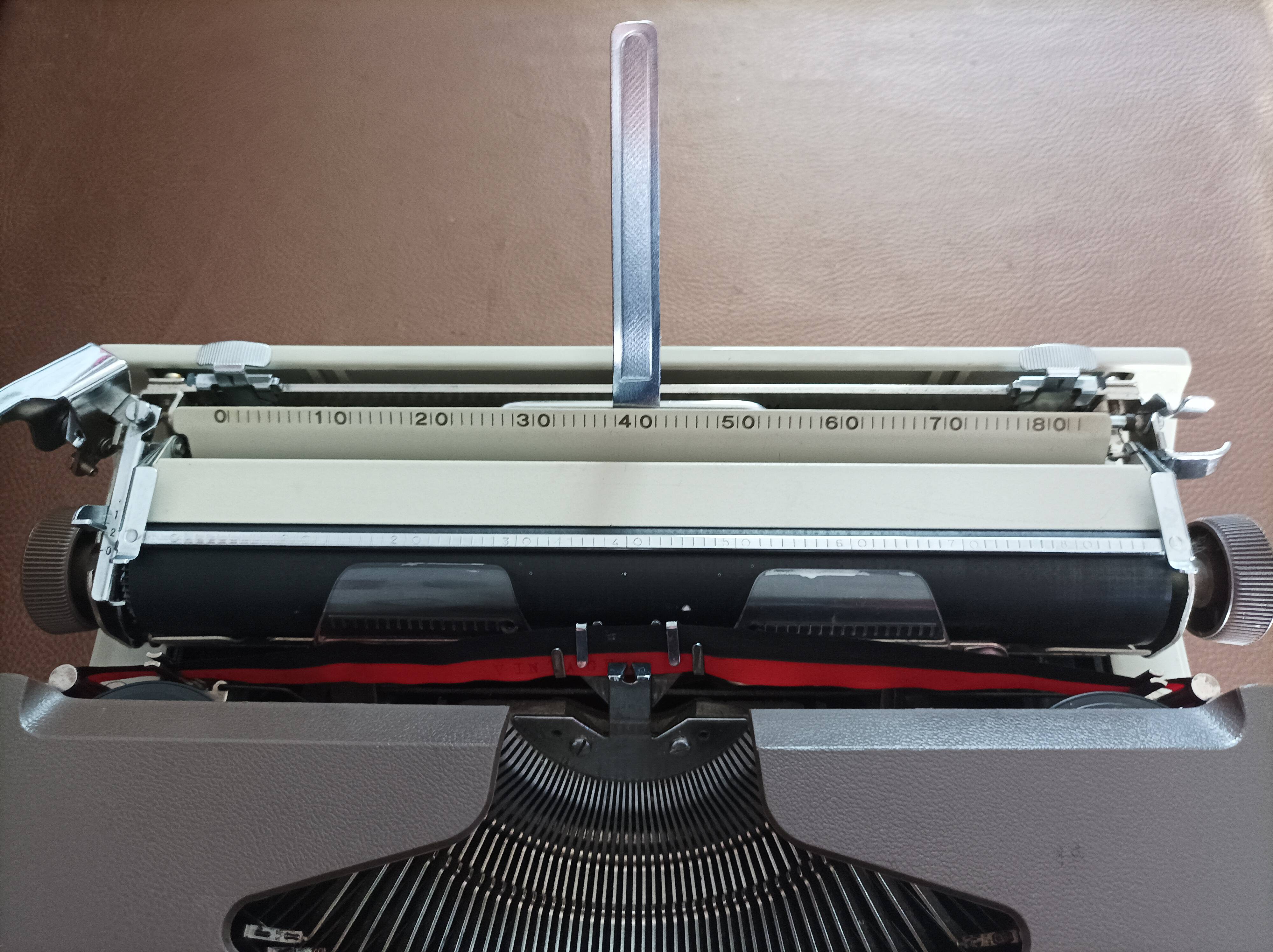 Royal 203 cappuccino & cream revised new ribbon