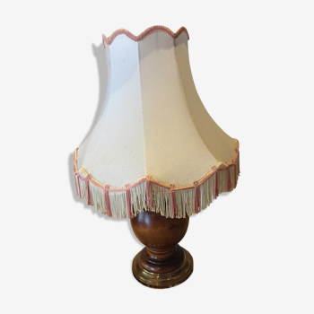 Lampe classique en bois