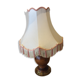 Lampe classique en bois