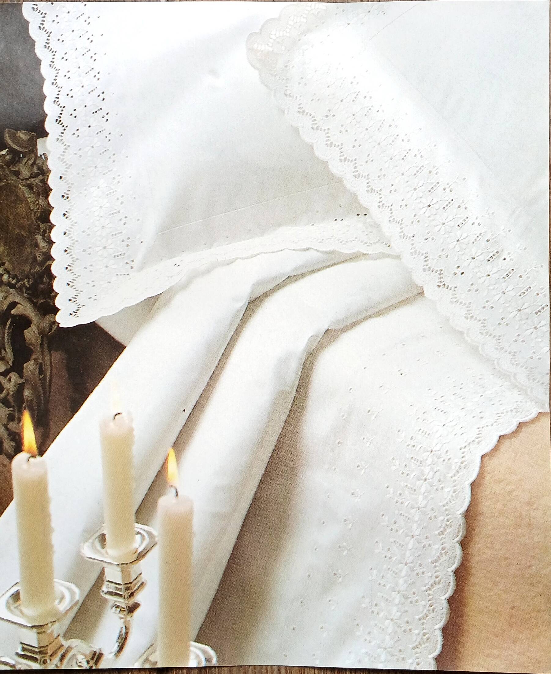 4-piece embroidered & openwork cotton bed set