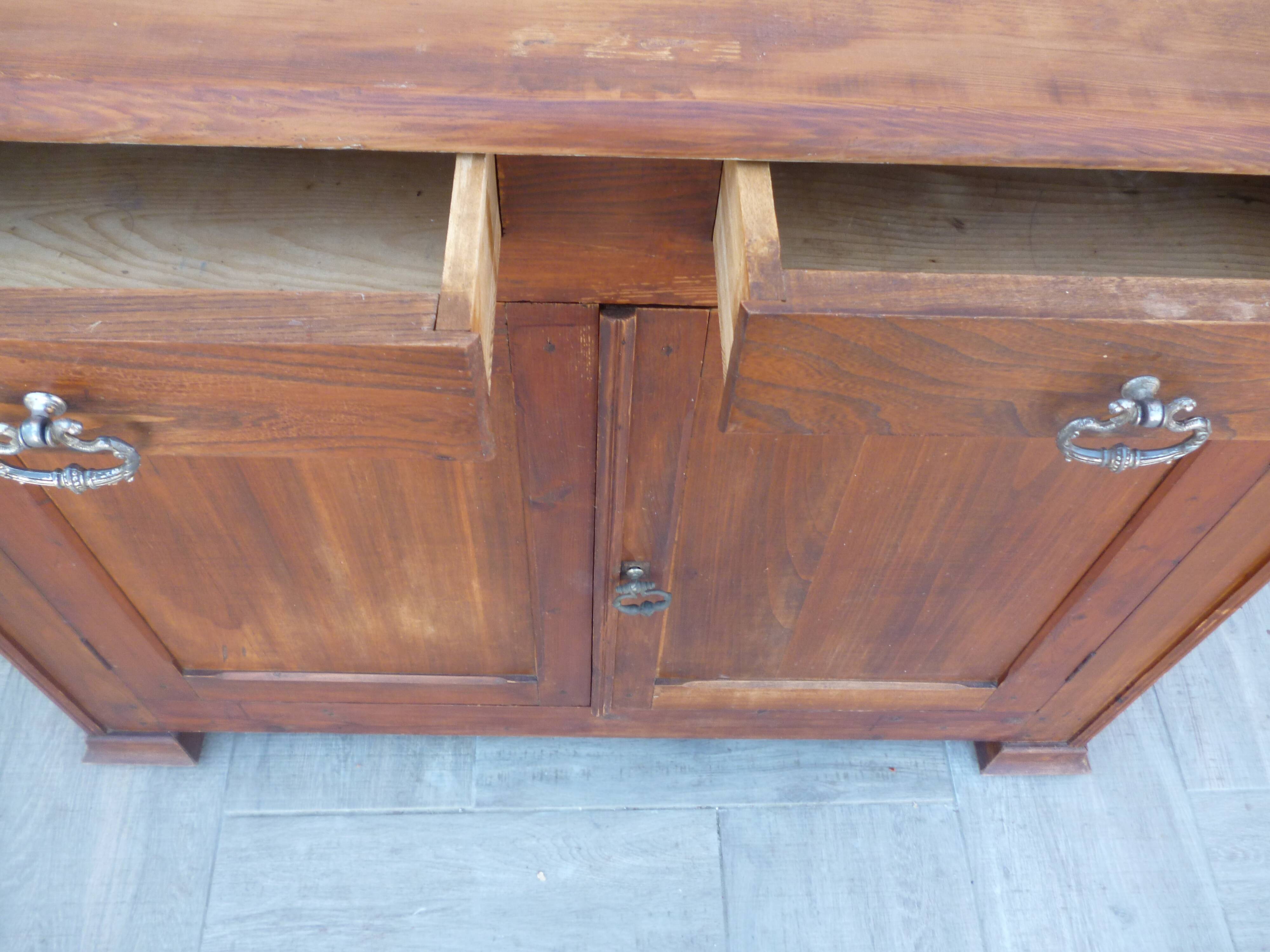 Louis Phillipe buffet