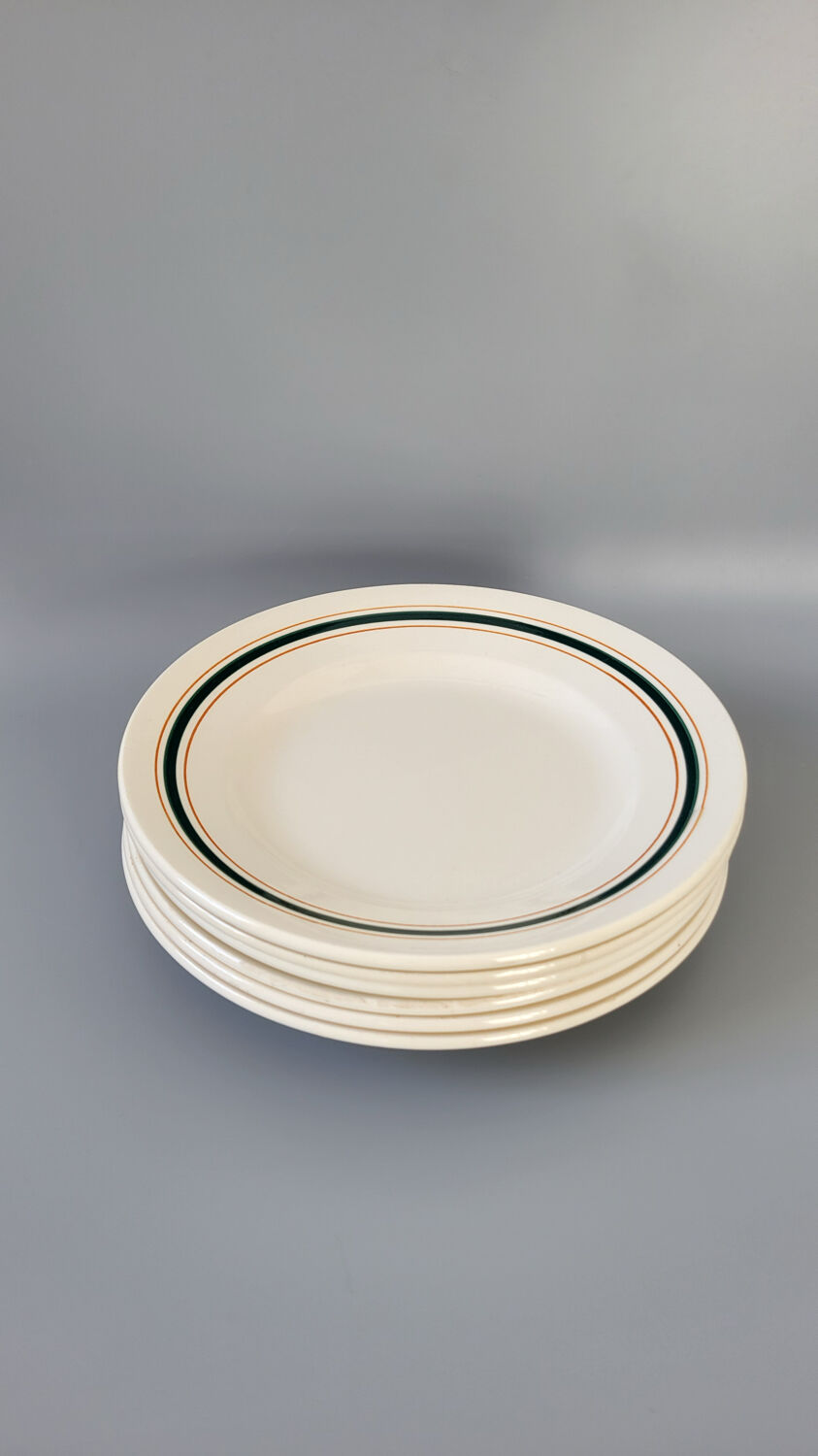 6 striped plates
