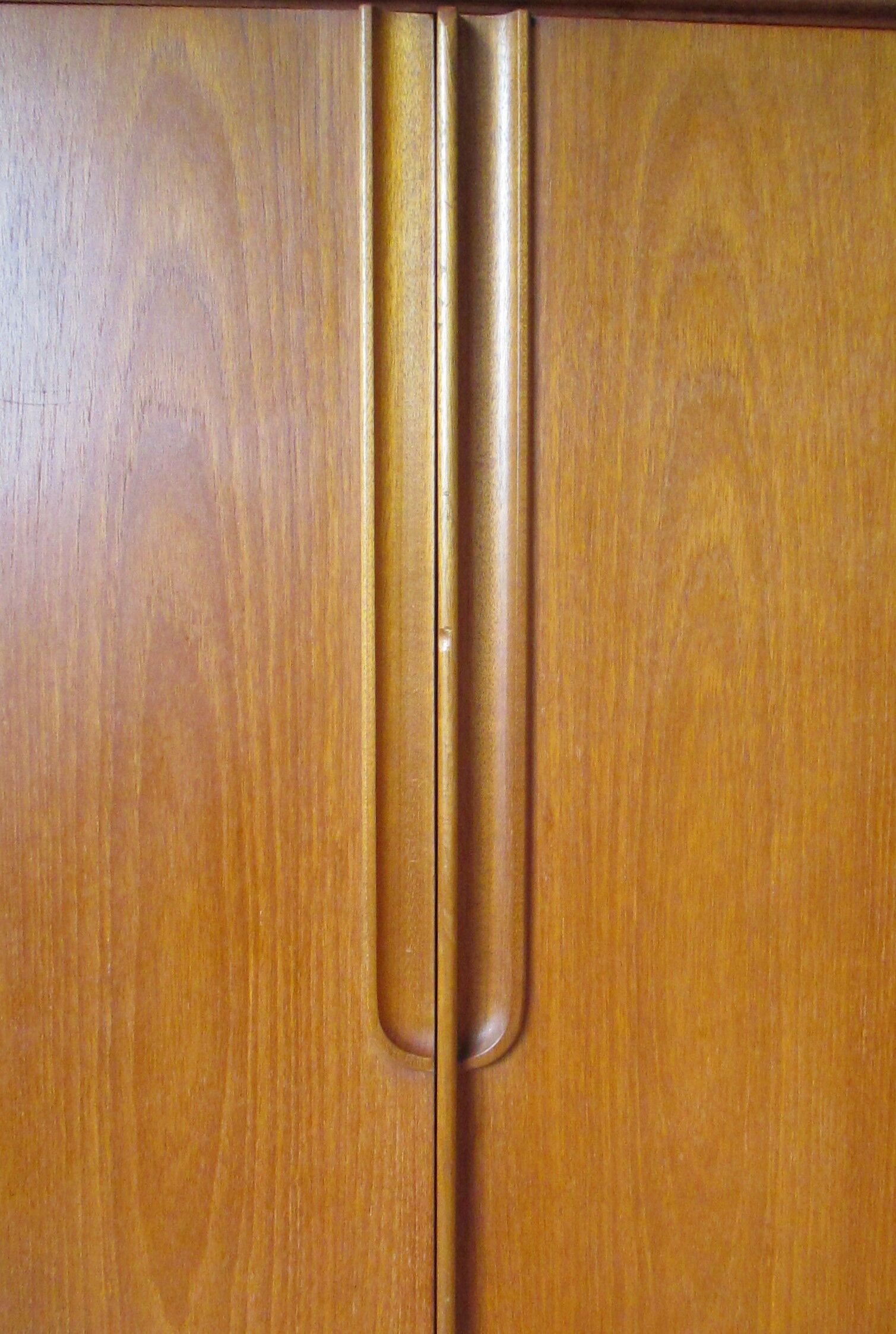 Teak support furniture