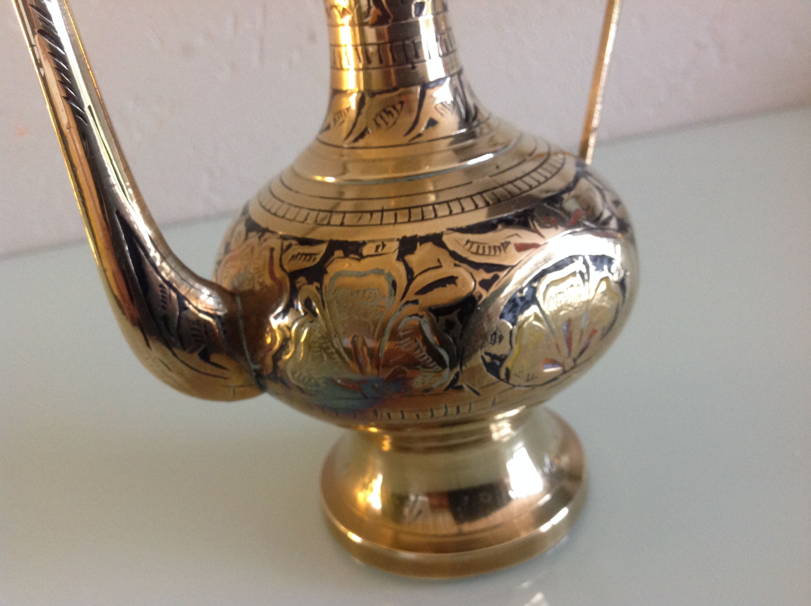 Indian brass theiere chiseled  vintage 70s