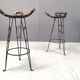 Ensemble de 6 tabourets de bar brutalistes, en fer forgé, années 1960.