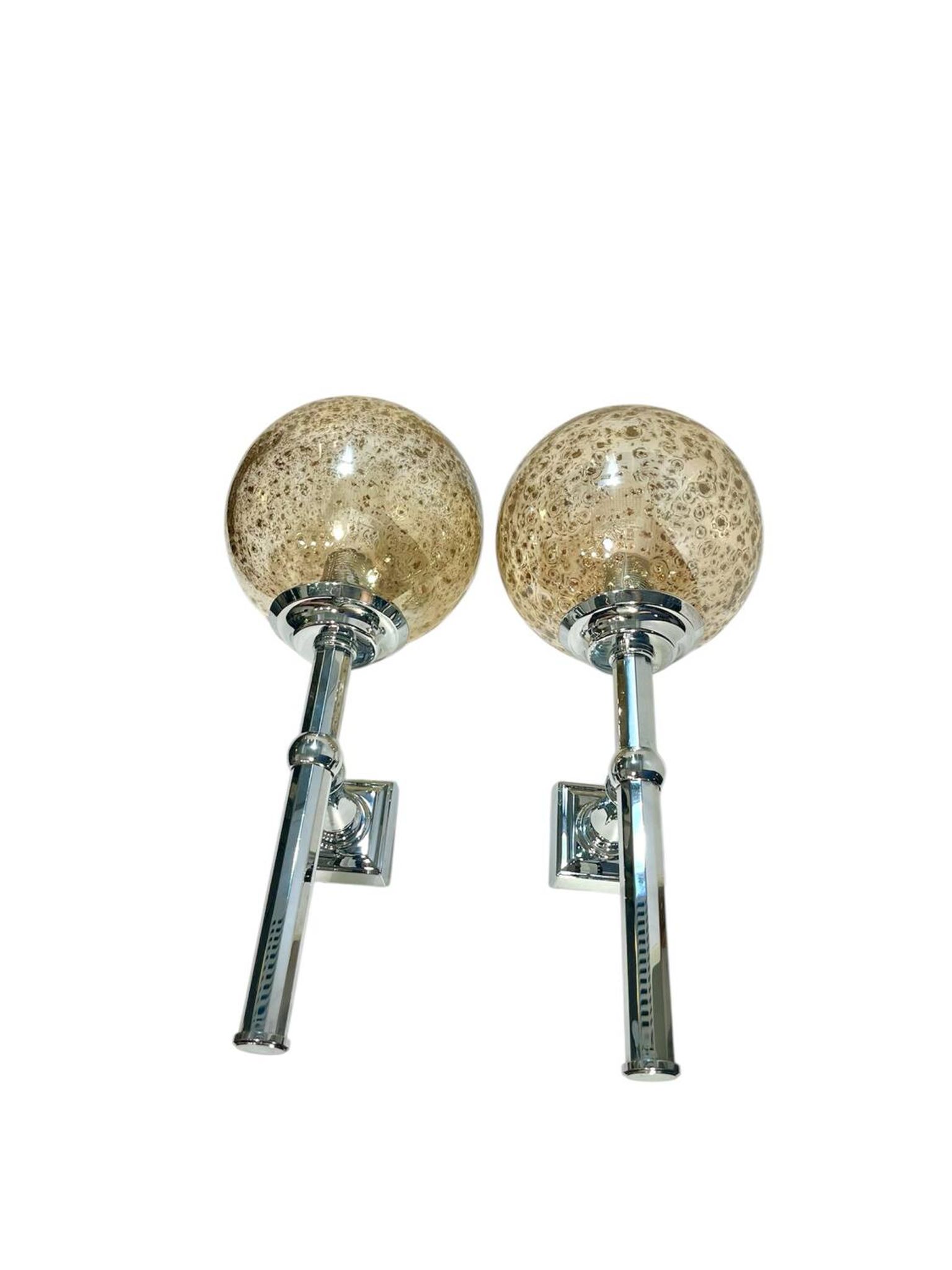 Paire d'appliques murales vintage en verre et chrome – 35 cm (H) x 15 cm (P)