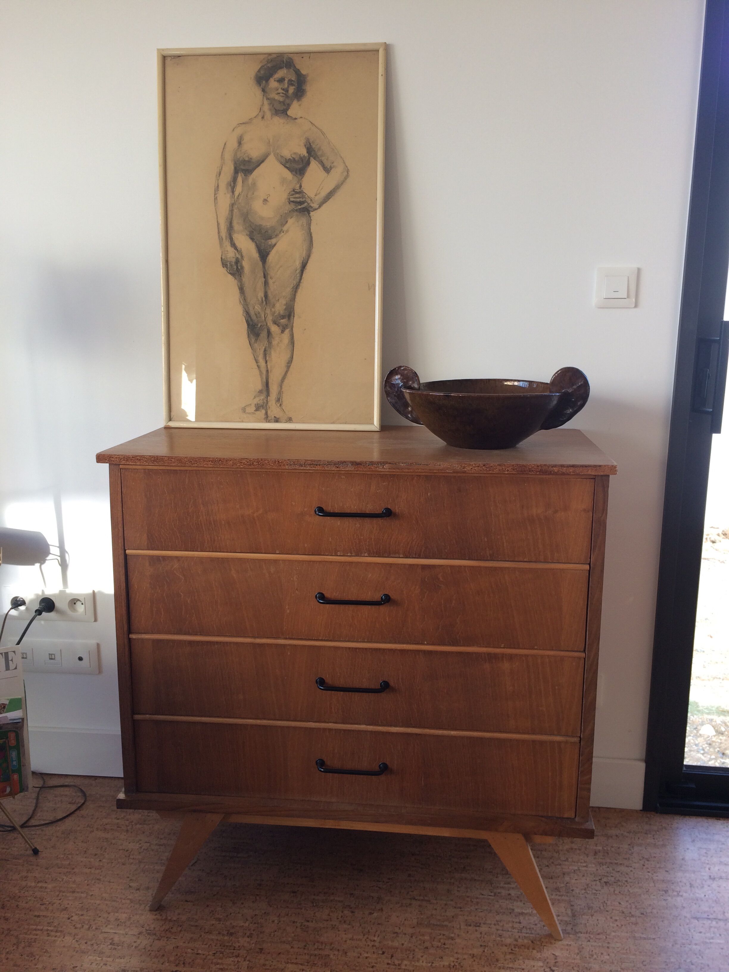 Commode vintage pieds compas