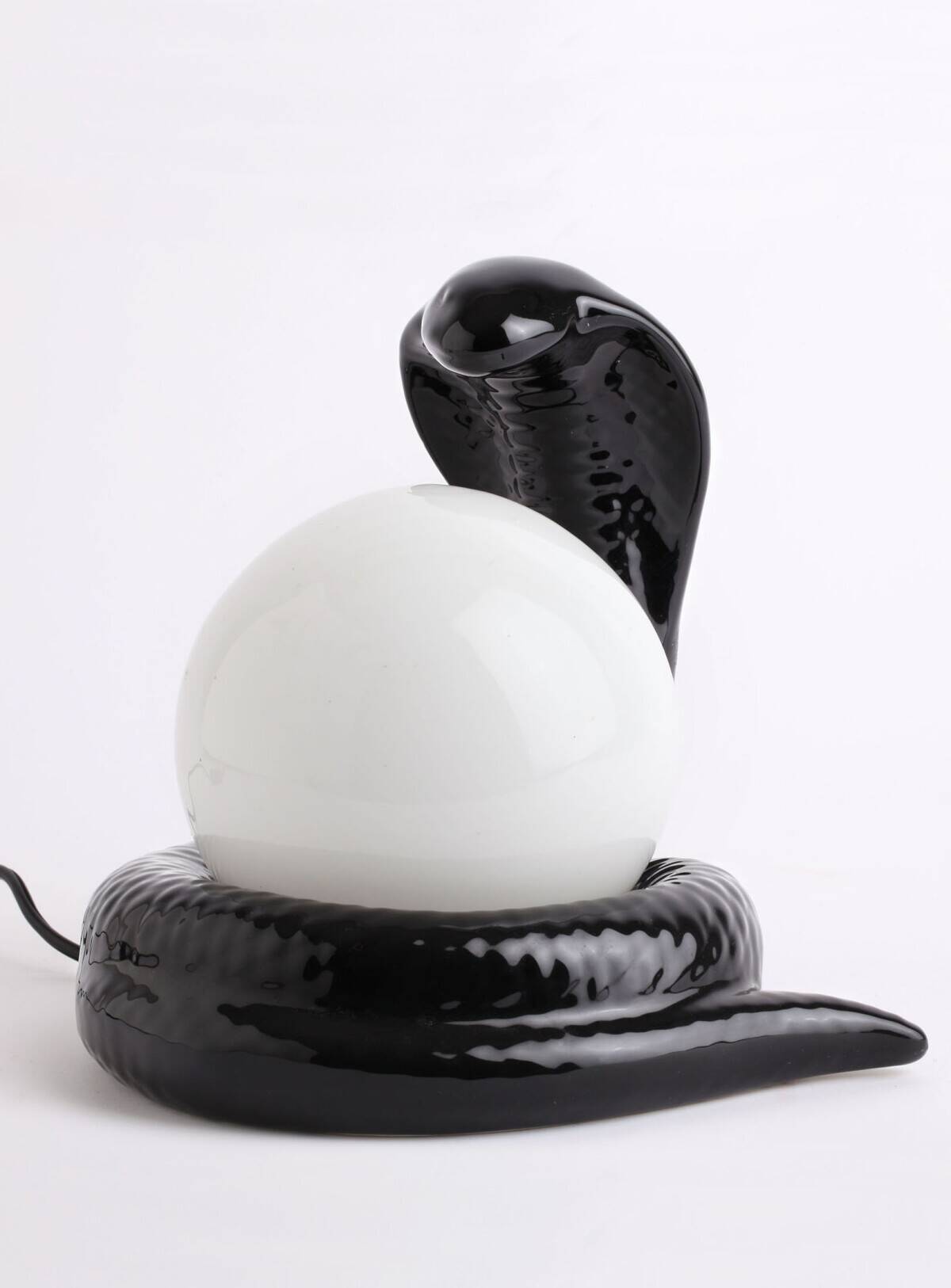 Small Cobra Lamp