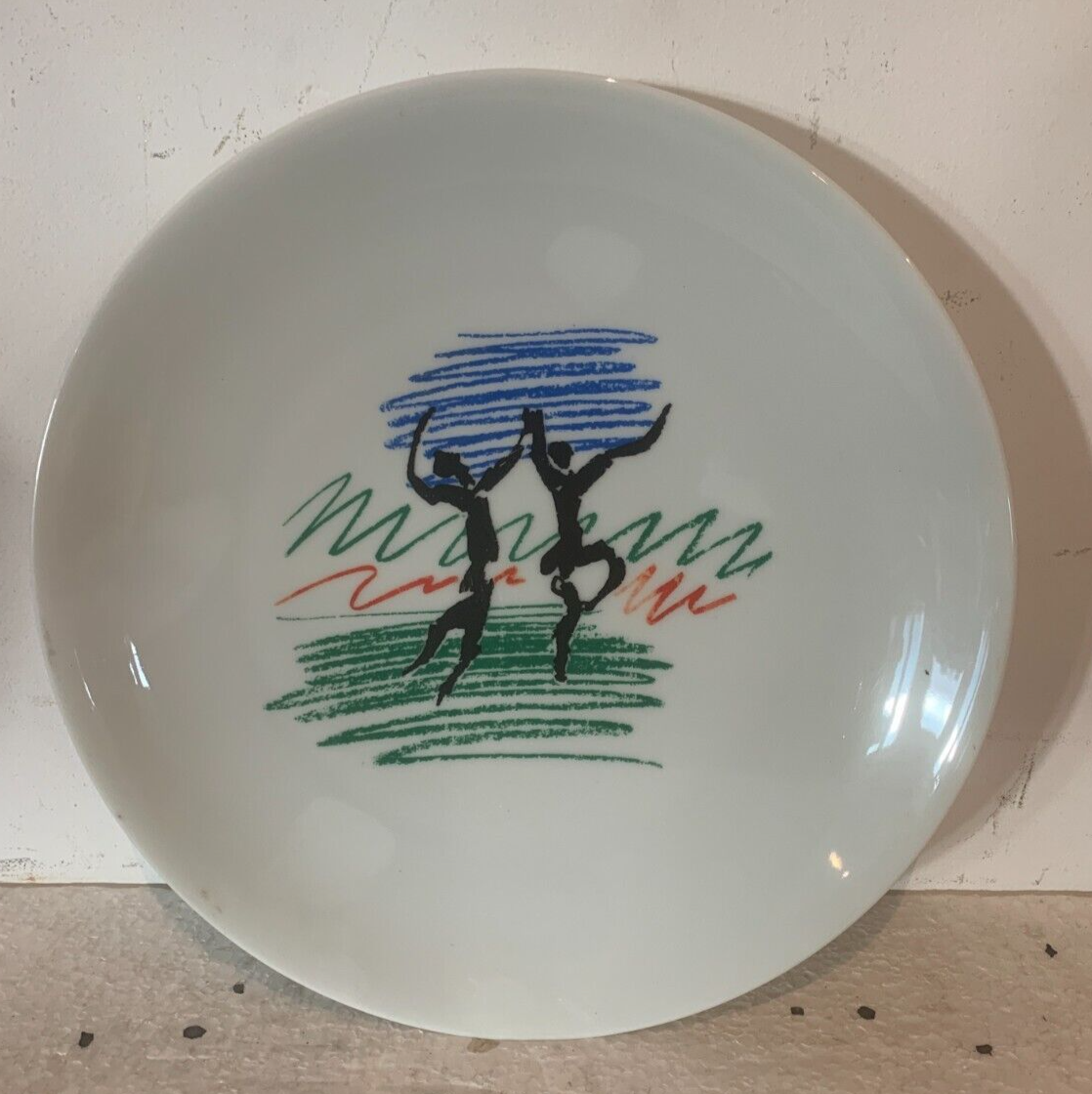 Limoges porcelain plate Decoration of Picasso XXcentury