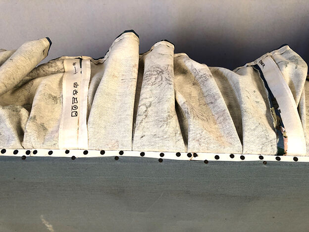 Meridian Napoleon III, recent upholstery and fabric