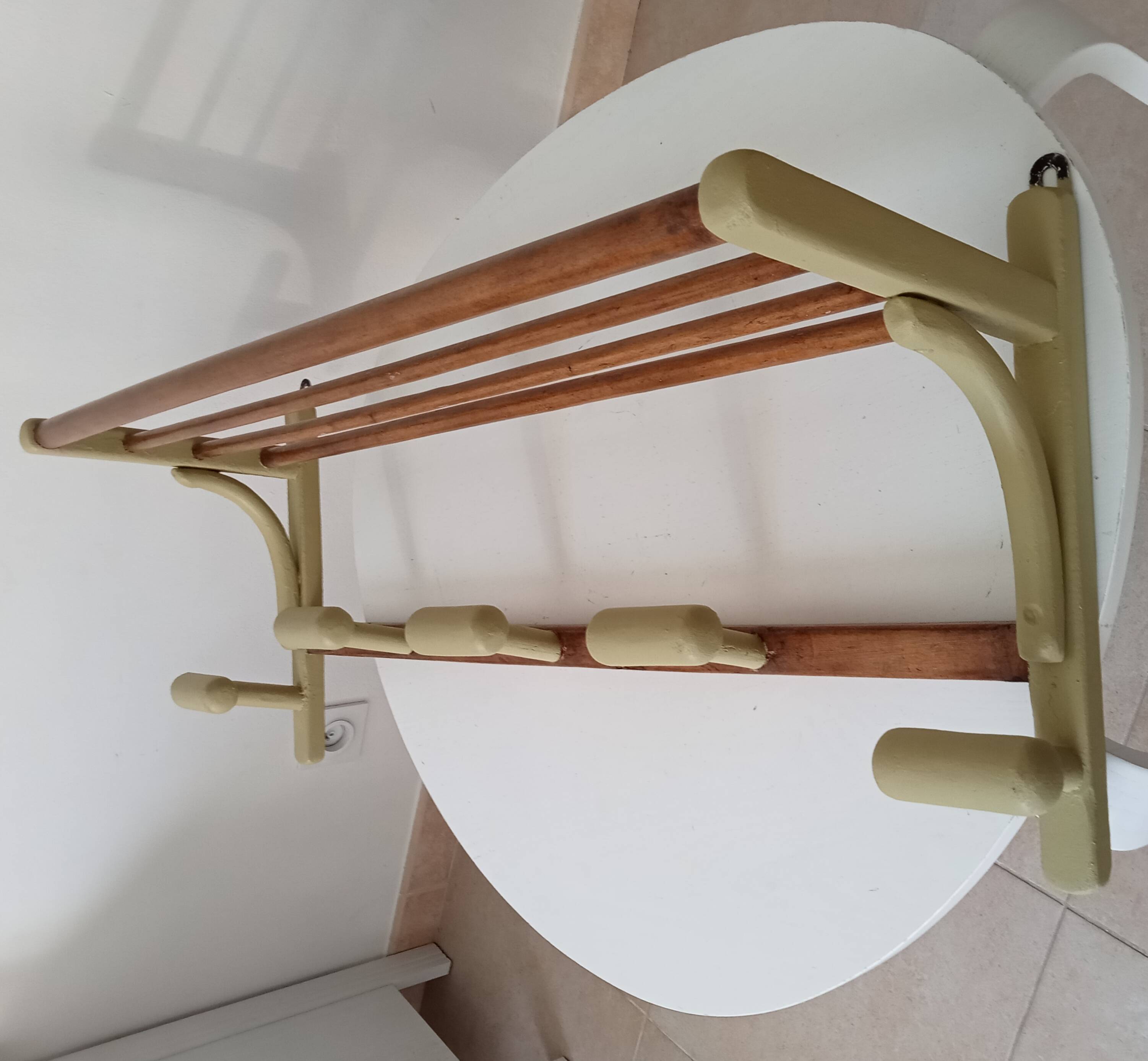 Vintage 60s wall coat rack