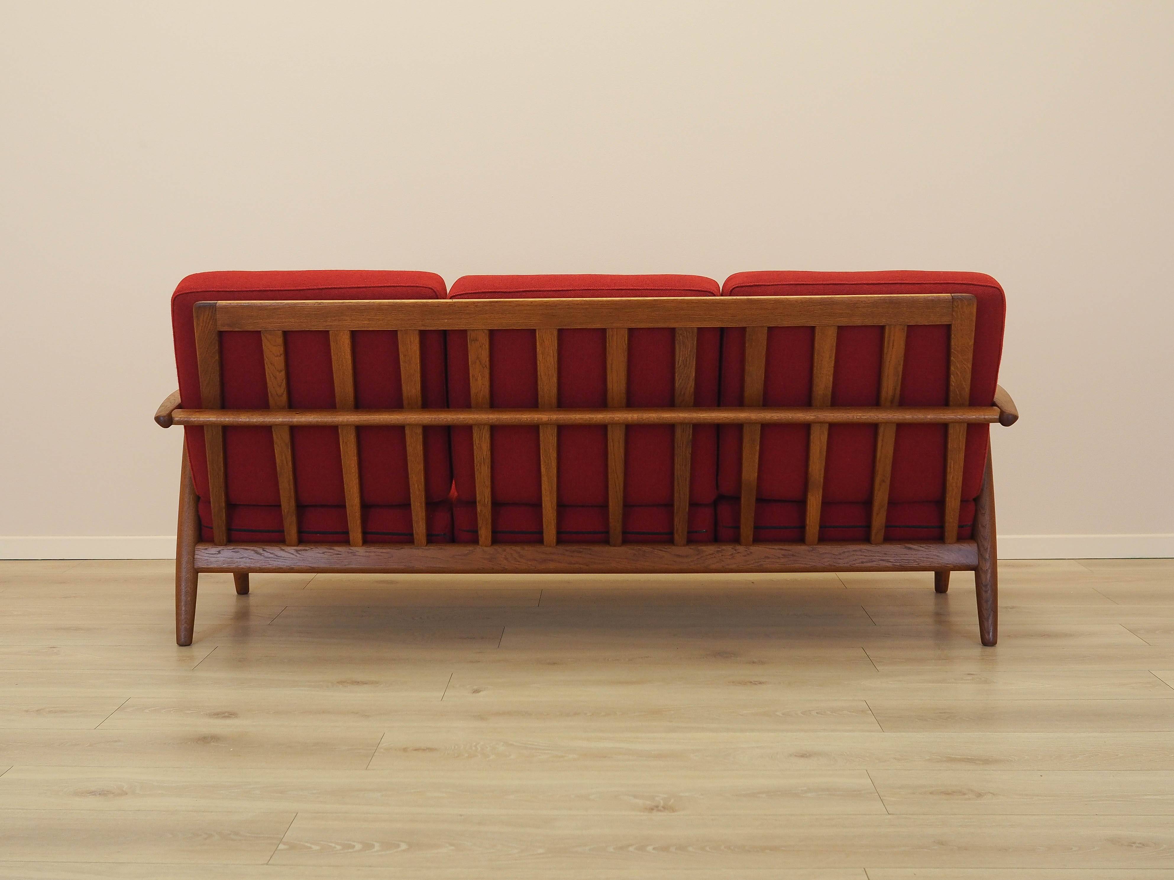Red sofa CIGAR, Danish design, 1960s, Hans J. Wegner for Getama