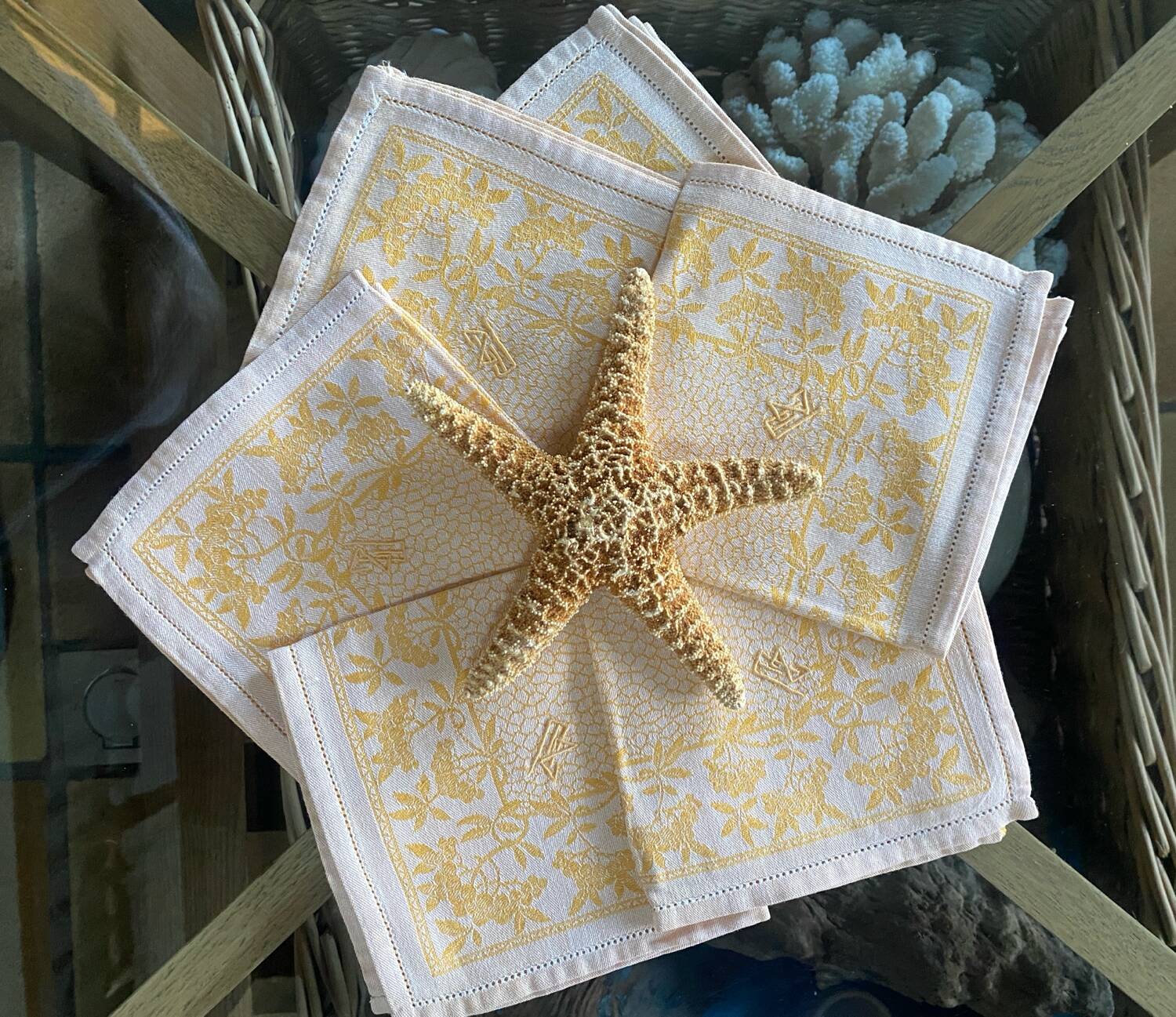 Set of 6 monogrammed damask tea towels