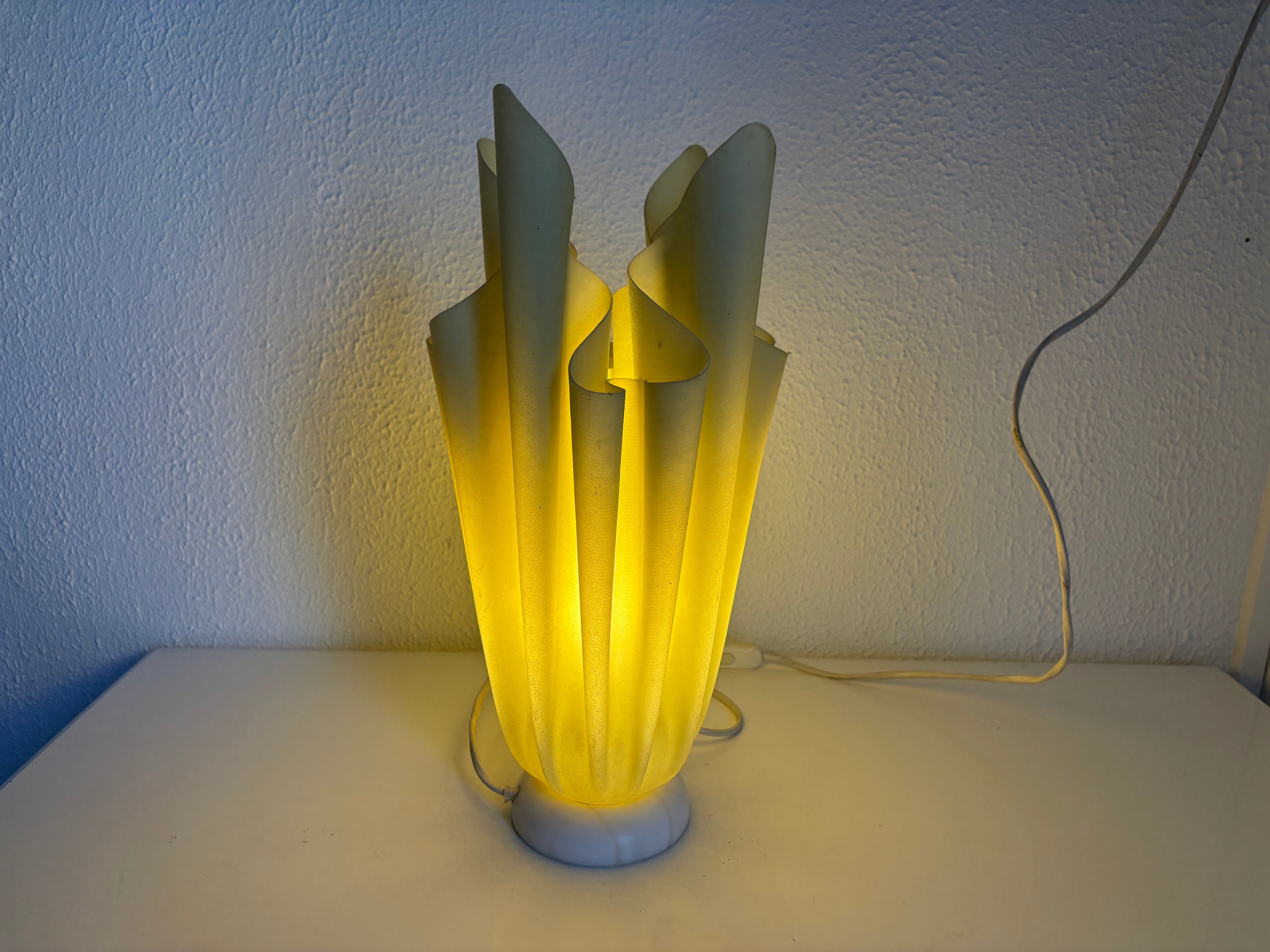 Lampe vintage 1970 de table Ophélie Georgia Jacob vert amande - 37 cm