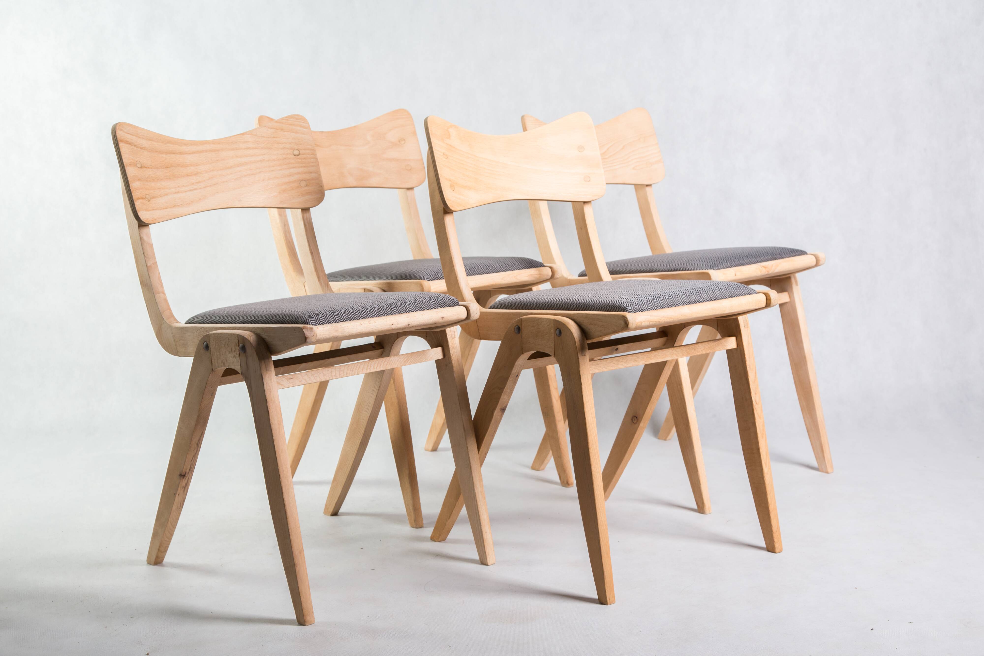 Set of 4 bumerang chairs from 1960s.