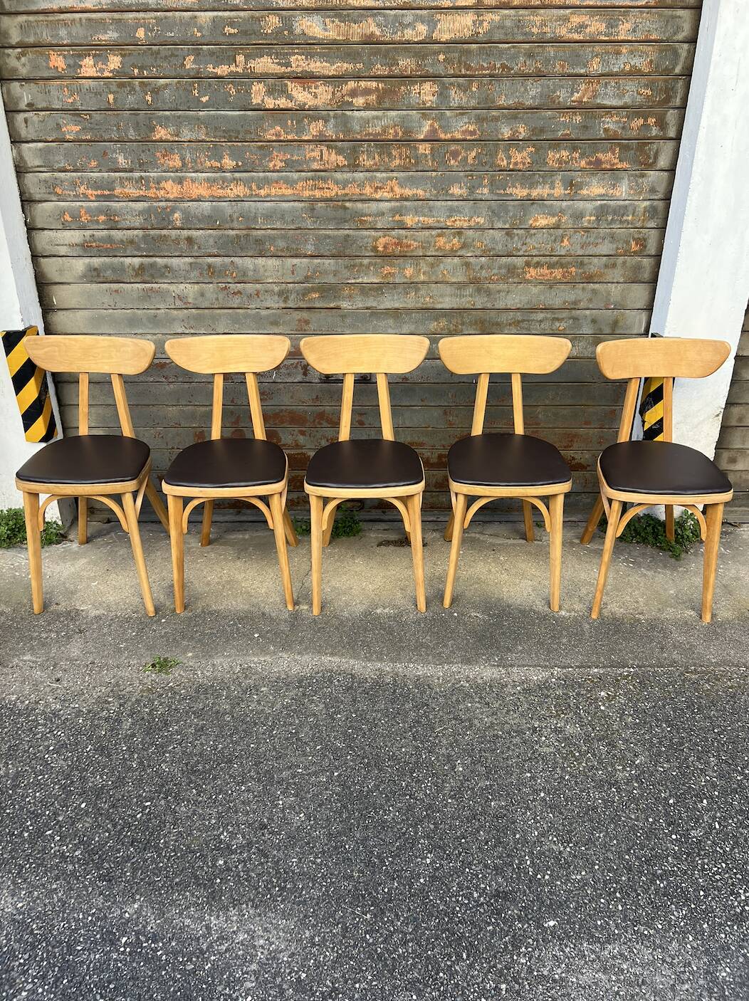 (Lot) 5 chaises modèle Banane estampillées Lutherma (Restaurées)