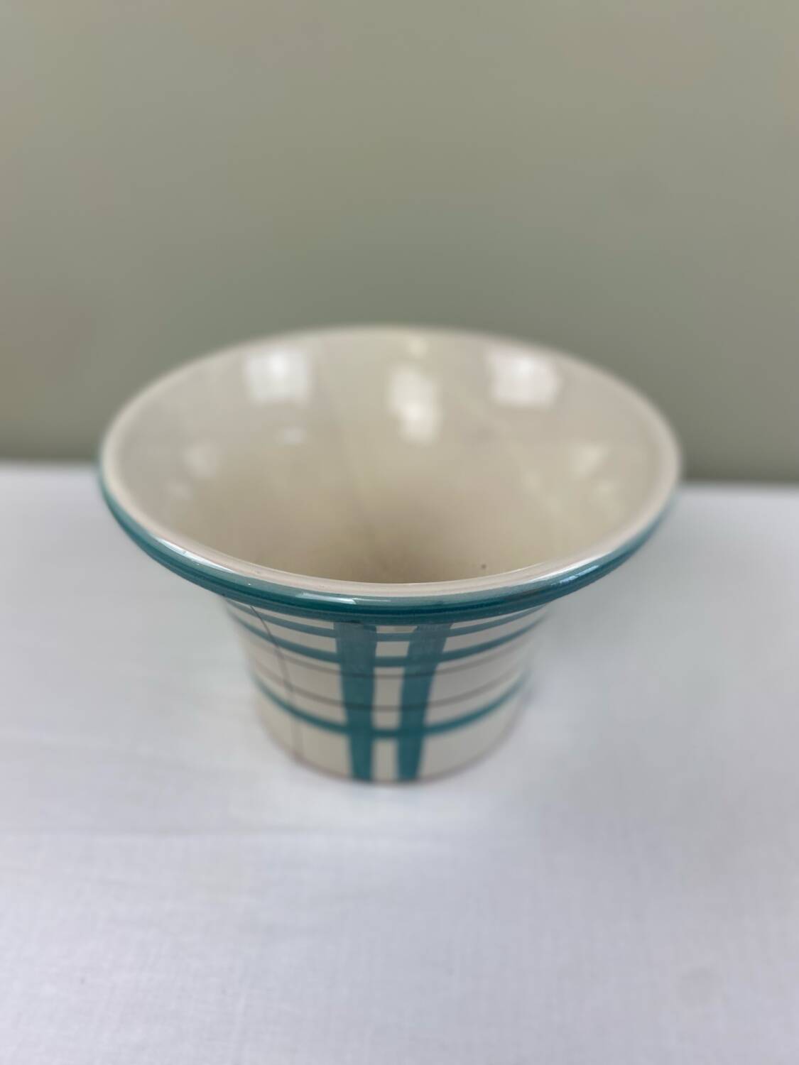 Graphic flowerpot